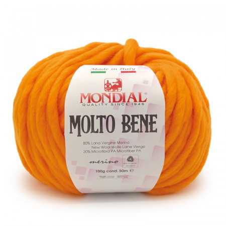 Buy Fall-Winter Wool Blend yarns on Gomitolo.com